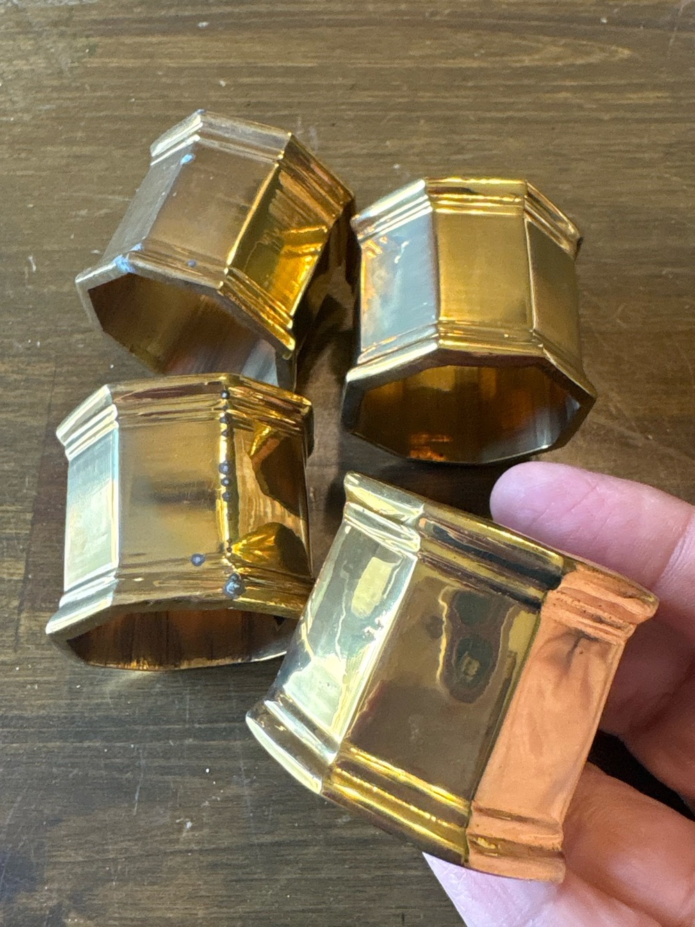 Vintage Brass Hexagon Napkin Rings Set 4 Made In India MCM Hollywood Regency